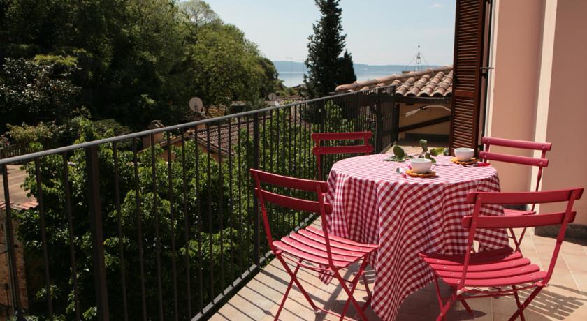 Relax In Piazzetta Casa E Appartamento Per Vacanze Trevignano Romano Room photo