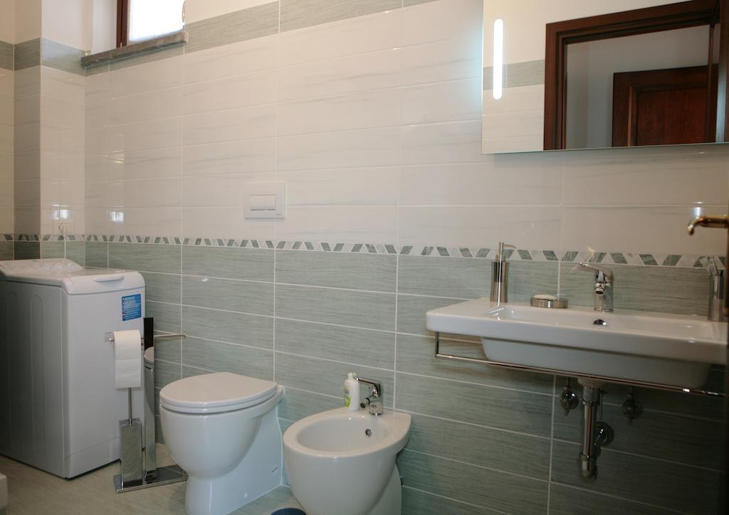 Relax In Piazzetta Casa E Appartamento Per Vacanze Trevignano Romano Room photo
